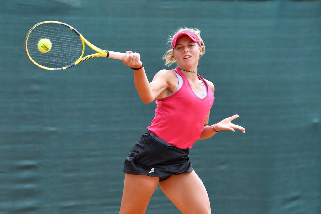 Virginia Ferrara, palermitana di 17 anni, ha superato il 1° turno al Tc Milano A. Bonacossa